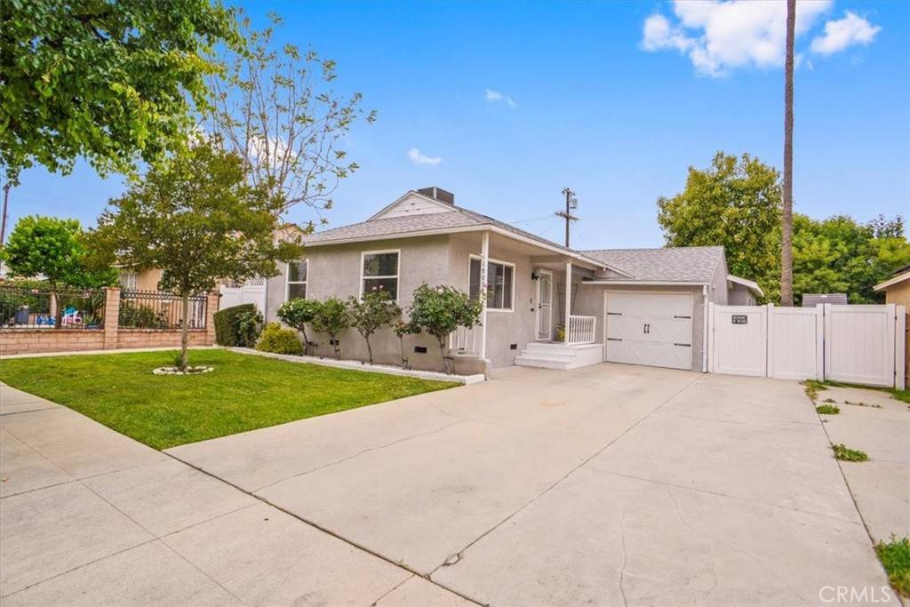 Reseda, CA 91335,19039 Vanowen ST