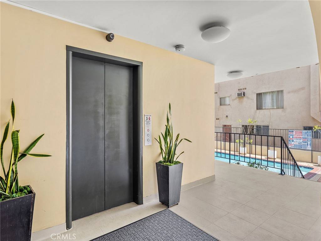 Westwood Century City, CA 90025,1410 S Bentley AVE #103