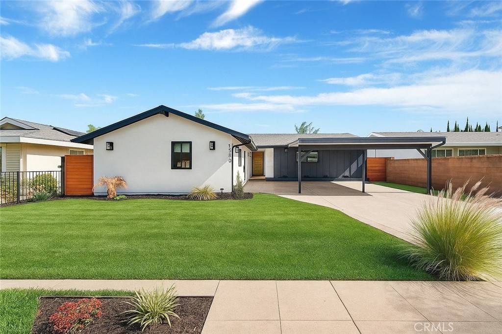 North Hills, CA 91343,16052 Bahama ST
