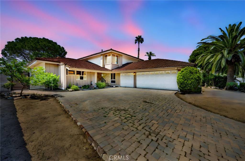 Whittier, CA 90601,13681 DeCliff DR