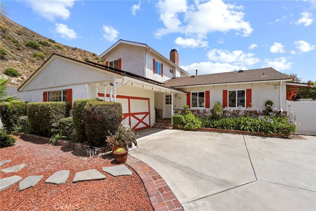 Burbank, CA 91504,1024 Hamline PL