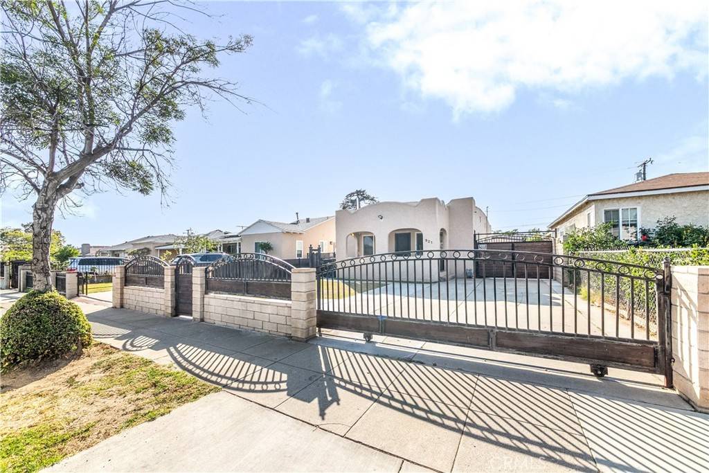 San Fernando, CA 91340,921 N Brand BLVD
