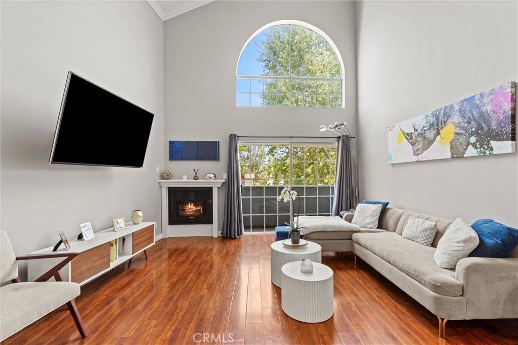 Studio City, CA 91604,4211 Arch DR #201