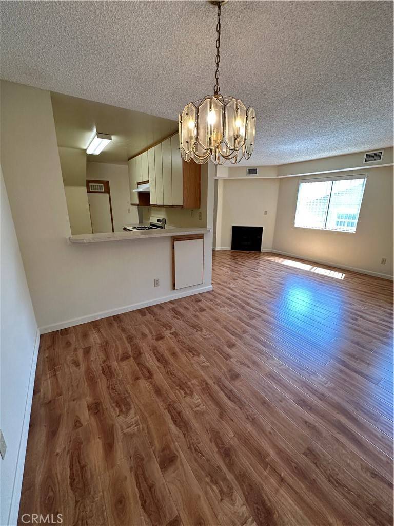 Glendale, CA 91203,420 Milford ST