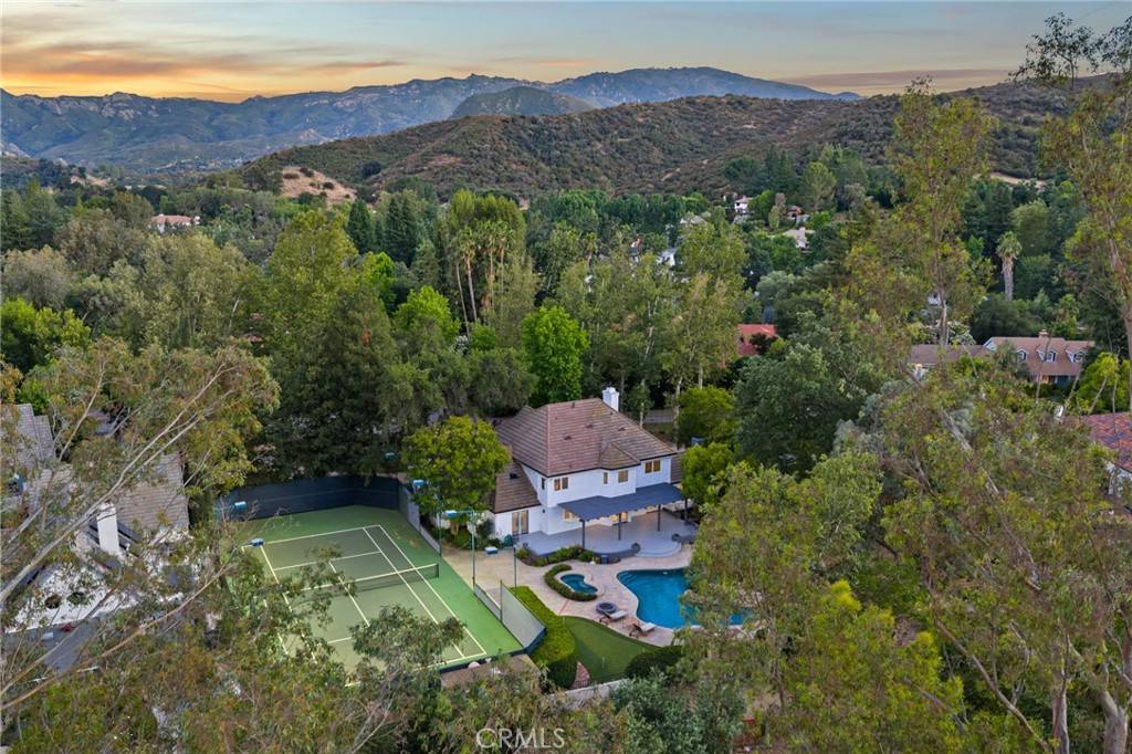 Agoura Hills, CA 91301,28925 Medea Mesa RD