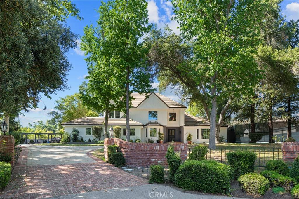 Agoura Hills, CA 91301,28925 Medea Mesa RD