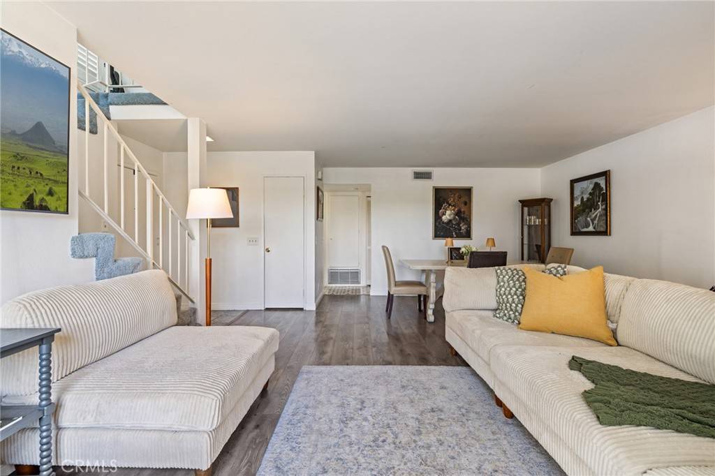 Diamond Bar, CA 91765,1007 Flintlock RD