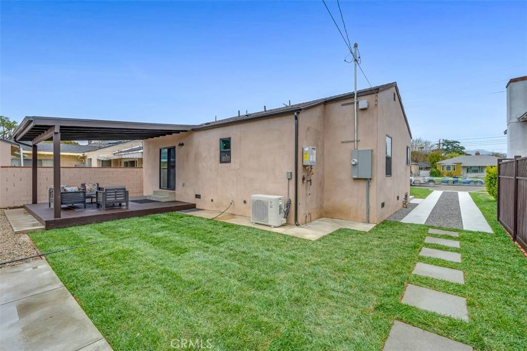 Burbank, CA 91505,433 N Buena Vista ST