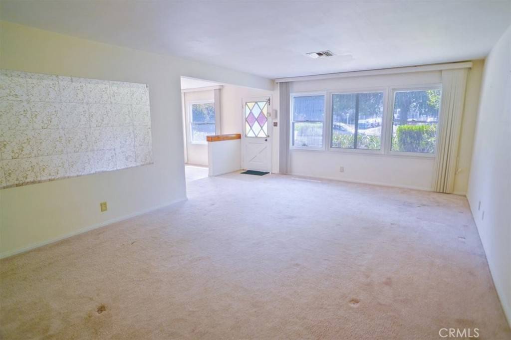 Glendale, CA 91201,1213 Thompson AVE