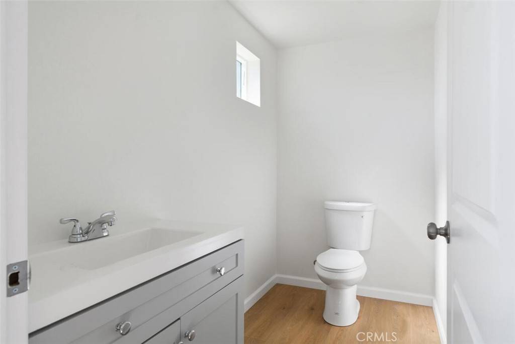 Los Angeles, CA 90016,2636 Virginia RD #1/2