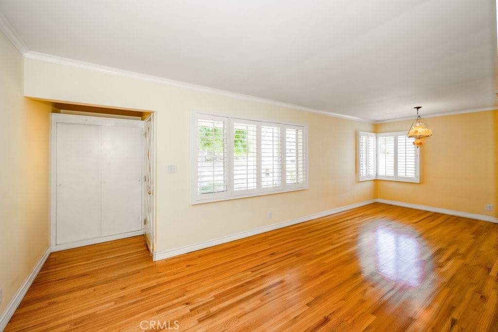 Sunland, CA 91040,11009 Quill AVE