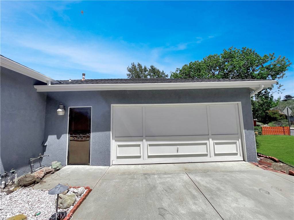 Valley Village, CA 91607,11753 Kling ST
