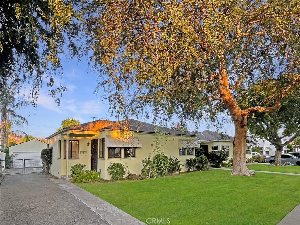 Burbank, CA 91504,2334 N Keystone ST