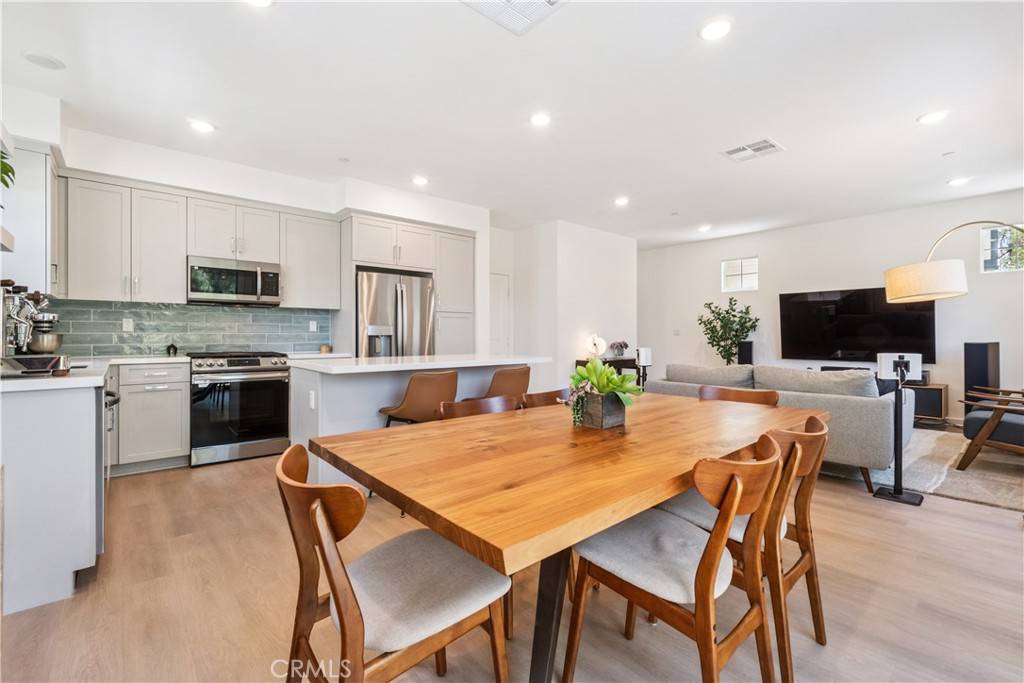 Whittier, CA 90601,12963 E. Greyson Way