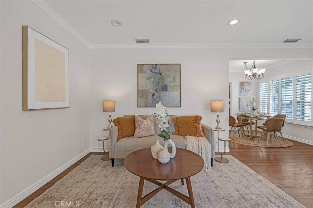 Burbank, CA 91504,2549 N Keystone ST