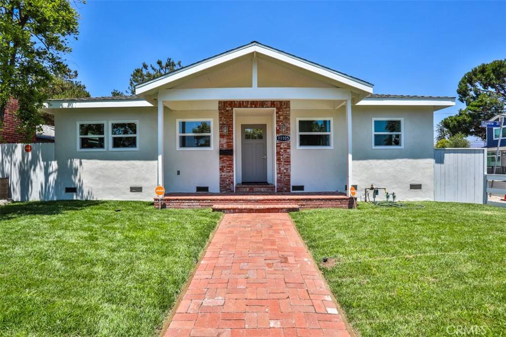 North Hollywood, CA 91601,11105 Emelita ST