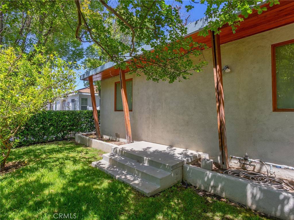 Encino, CA 91316,5762 Andasol AVE