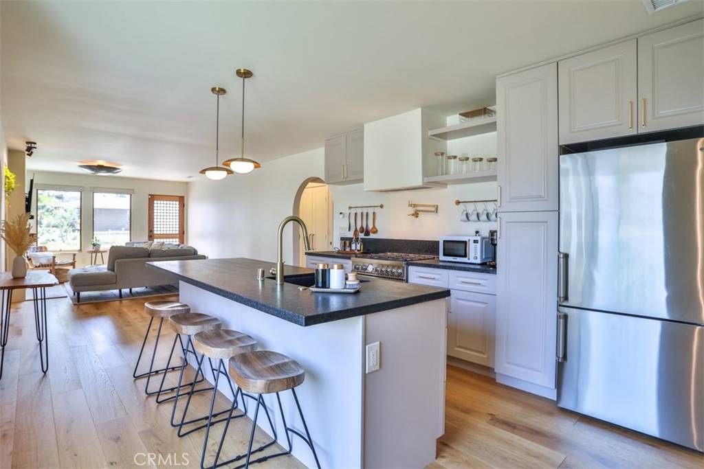 Sunland, CA 91040,10339 Mcvine AVE
