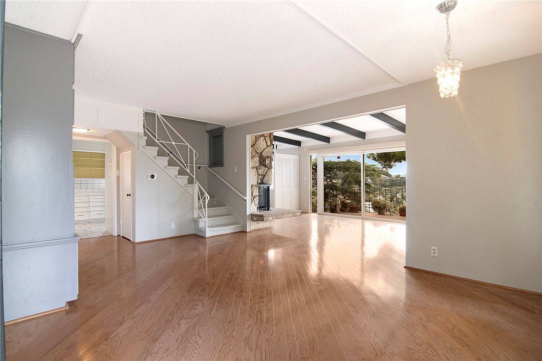 Glendale, CA 91205,934 Highline Rd