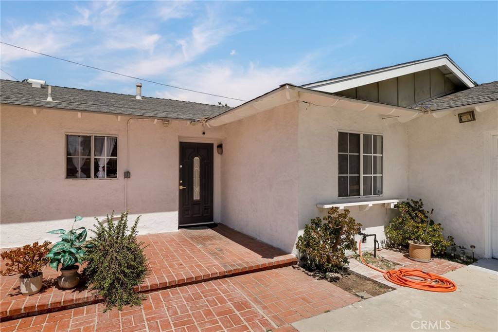 West Hills, CA 91304,7729 Sedan AVE