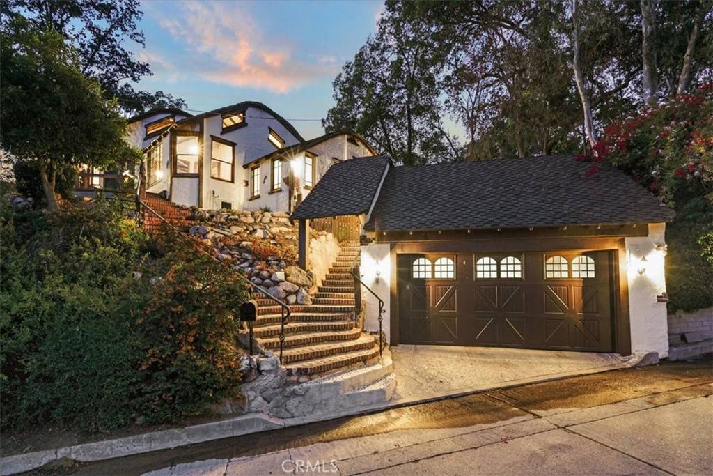 Glendale, CA 91208,1855 Verdugo Knolls DR