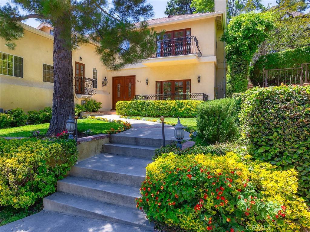 La Crescenta, CA 91214,5815 Irving AVE