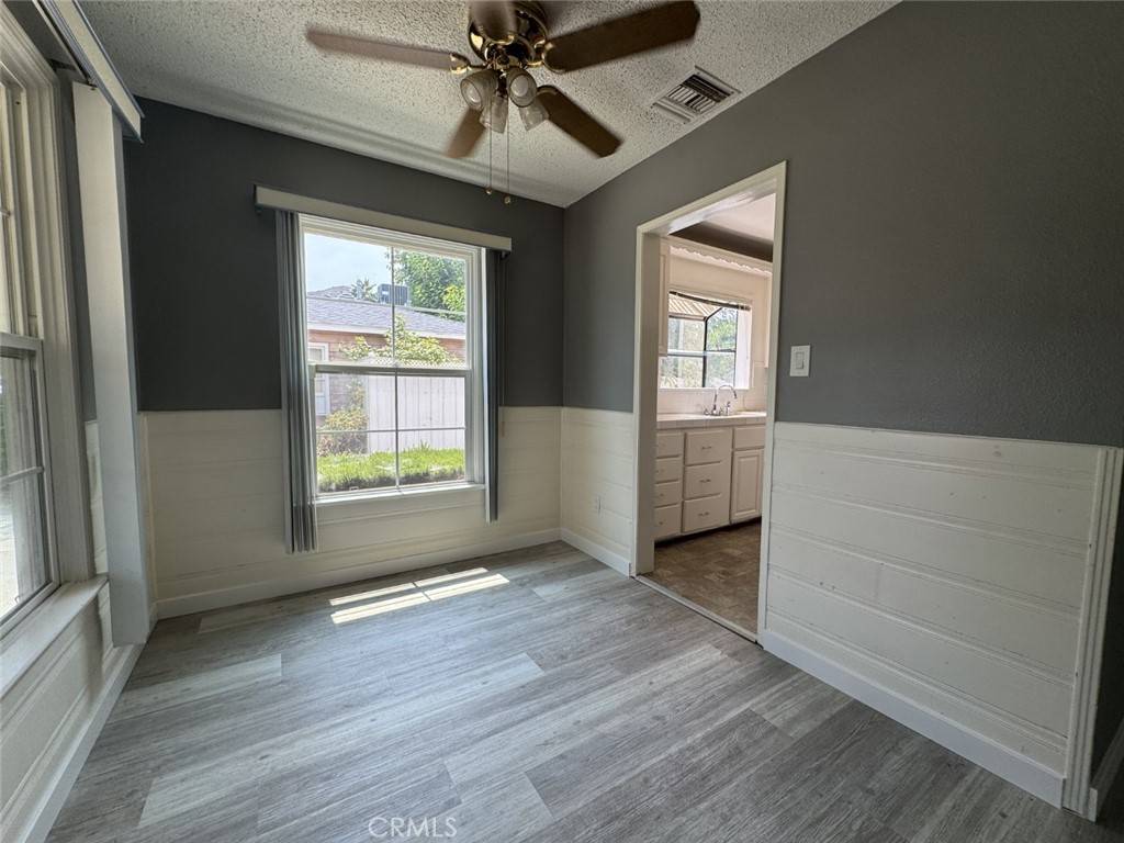 Sunland, CA 91040,10251 Parr AVE
