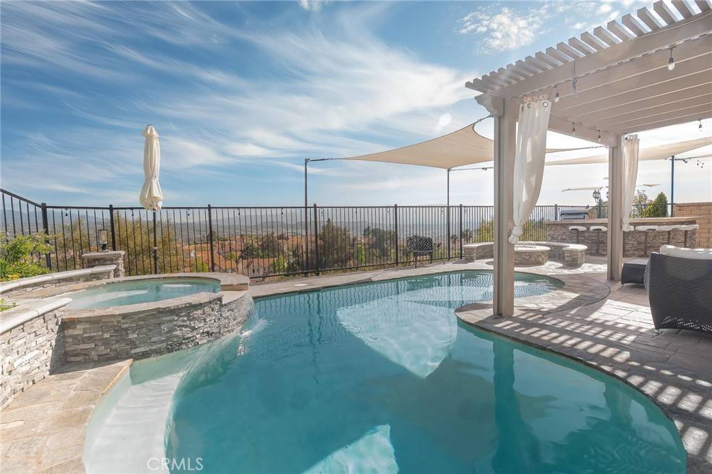 Saugus, CA 91350,20256 Dorothy ST