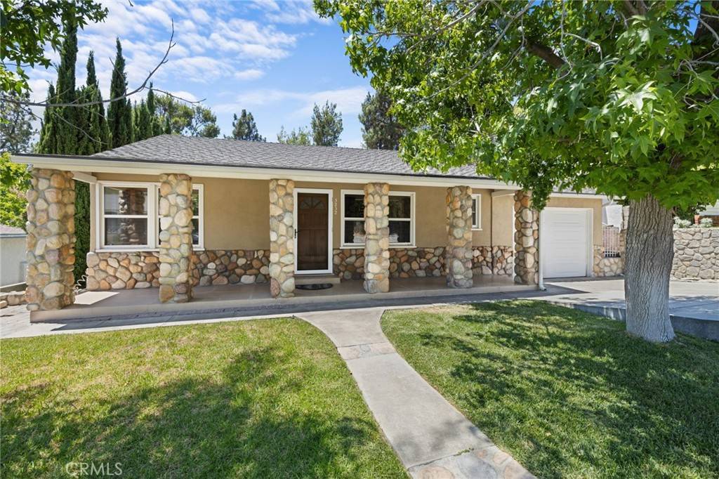 La Crescenta, CA 91214,3232 Brookhill St.