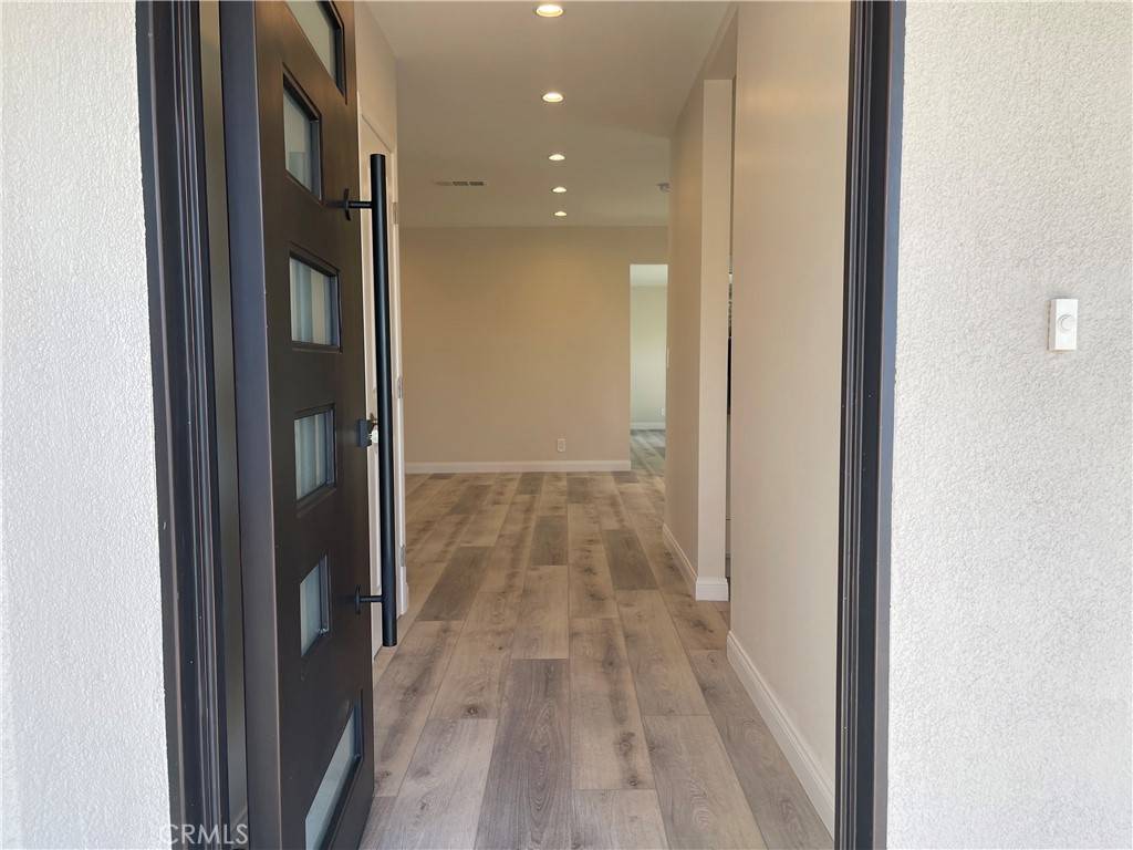 Burbank, CA 91504,2926 N Brighton ST