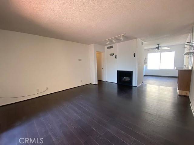Burbank, CA 91504,7738 Via Napoli #50