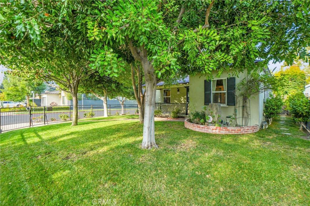 North Hollywood, CA 91602,4333 Elmer AVE