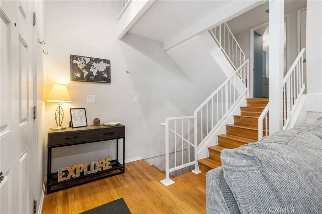 Van Nuys, CA 91405,13561 Valerio ST #A