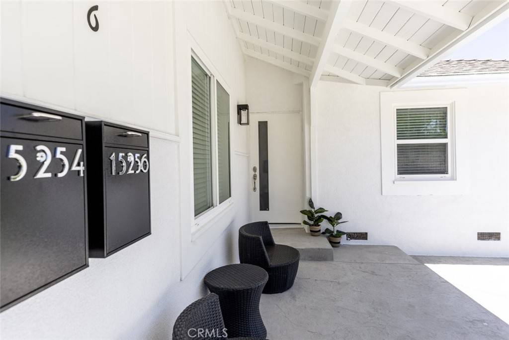 San Fernando, CA 91345,15254 Clymer ST