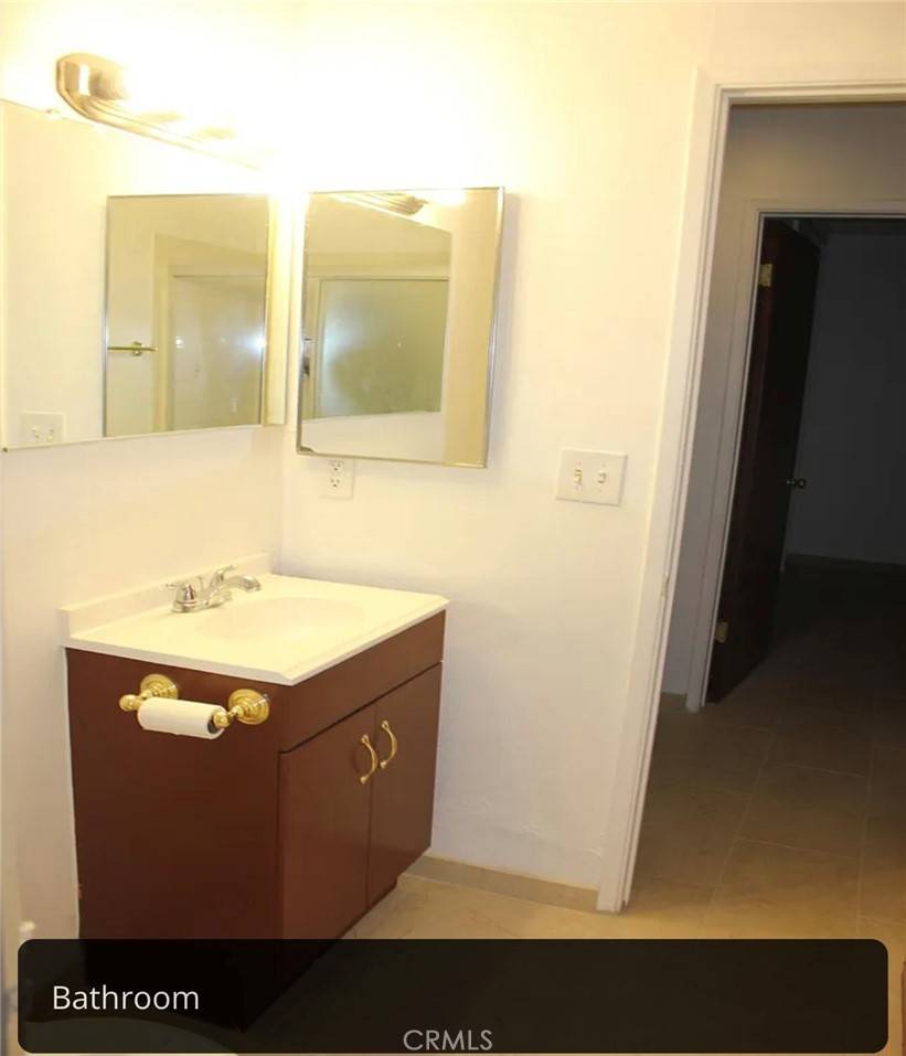 Sylmar, CA 91342,13040 Dronfield AVE #6