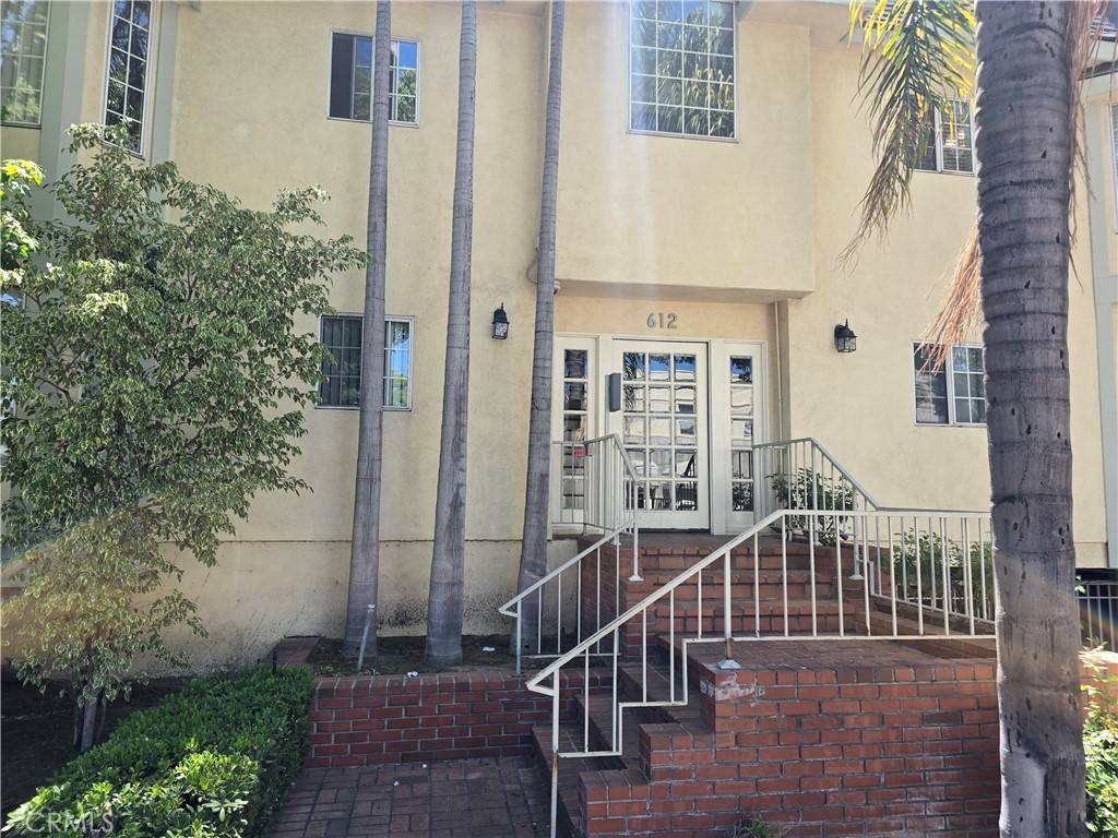 Glendale, CA 91203,612 N Columbus AVE #101