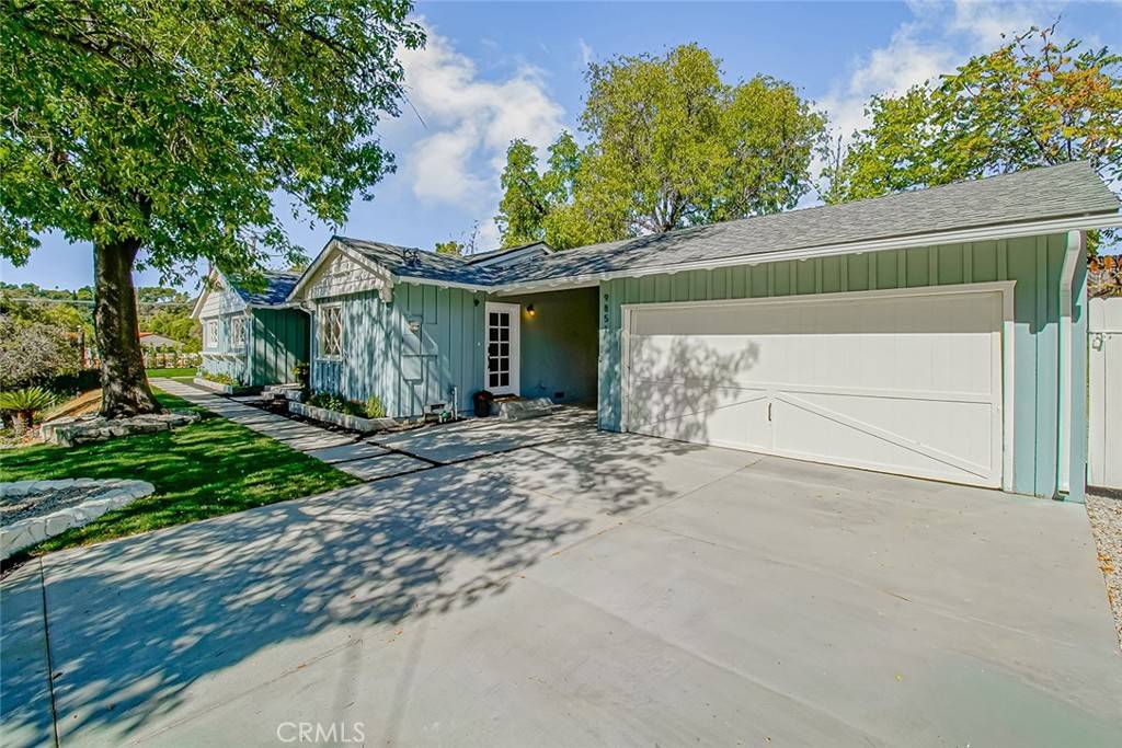 Sunland, CA 91040,9851 Shadow Island DR