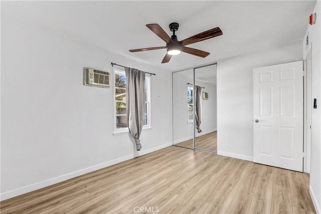 West Hills, CA 91307,7536 Shoup