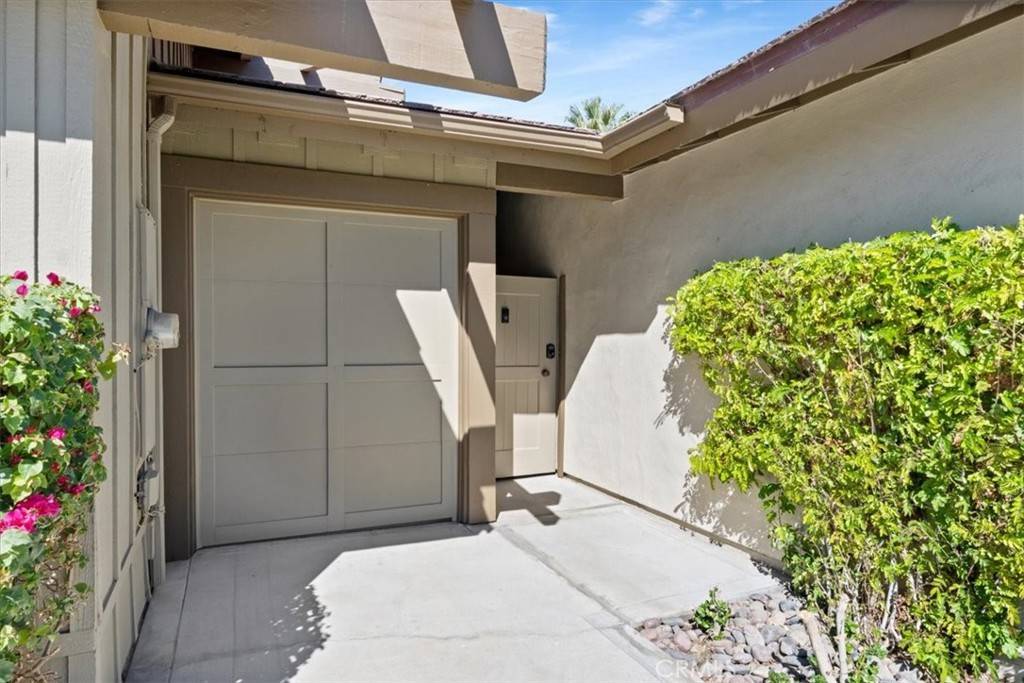 Palm Desert, CA 92211,126 Old Ranch RD