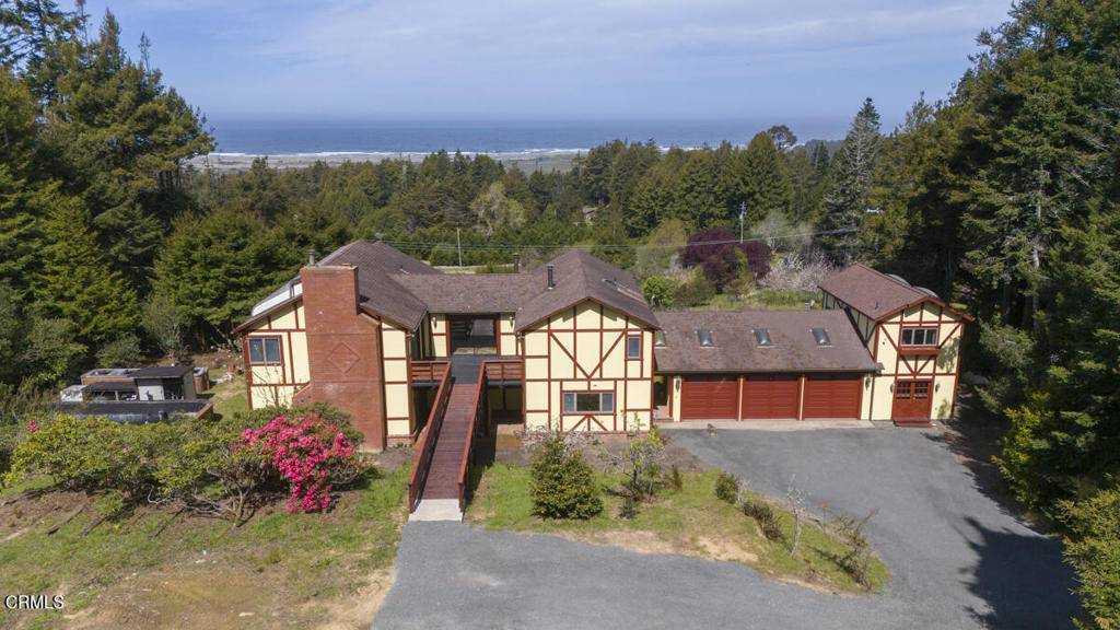 Fort Bragg, CA 95437,33451 Little Valley RD