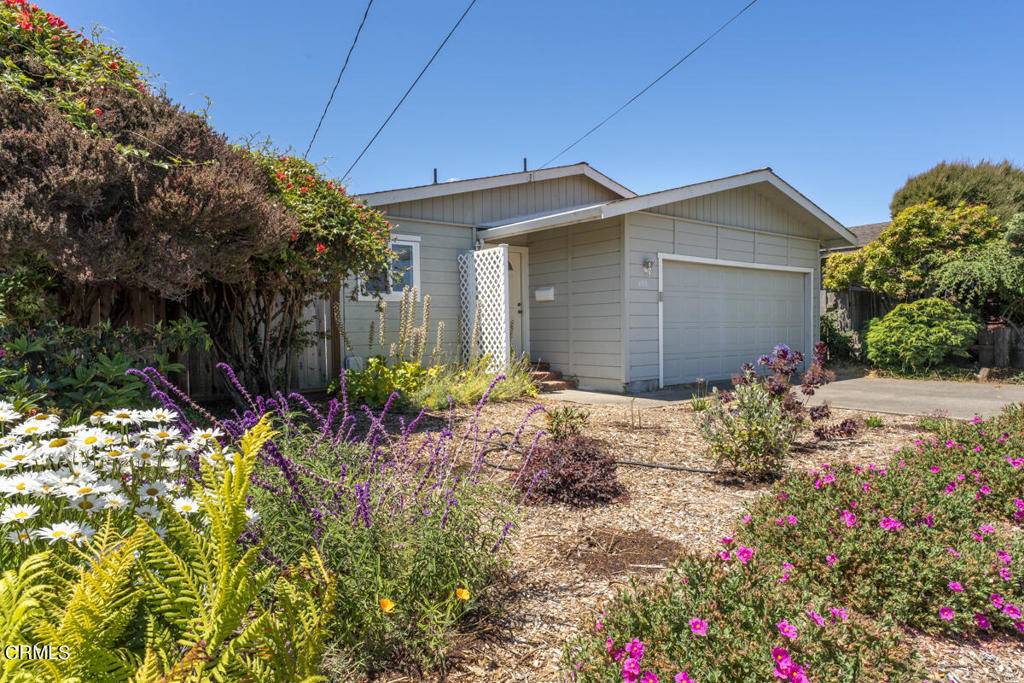 Fort Bragg, CA 95437,435 S Corry ST