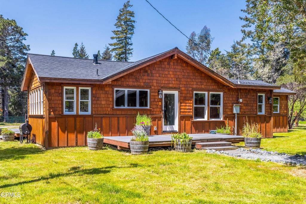 Mendocino, CA 95460,41912 Powers RD