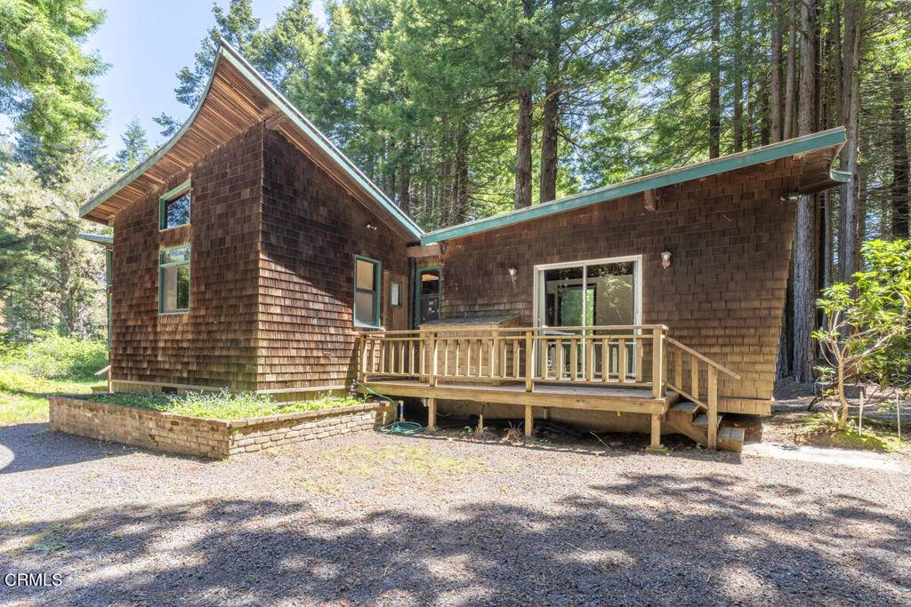 Albion, CA 95410,32371 Middle Ridge RD