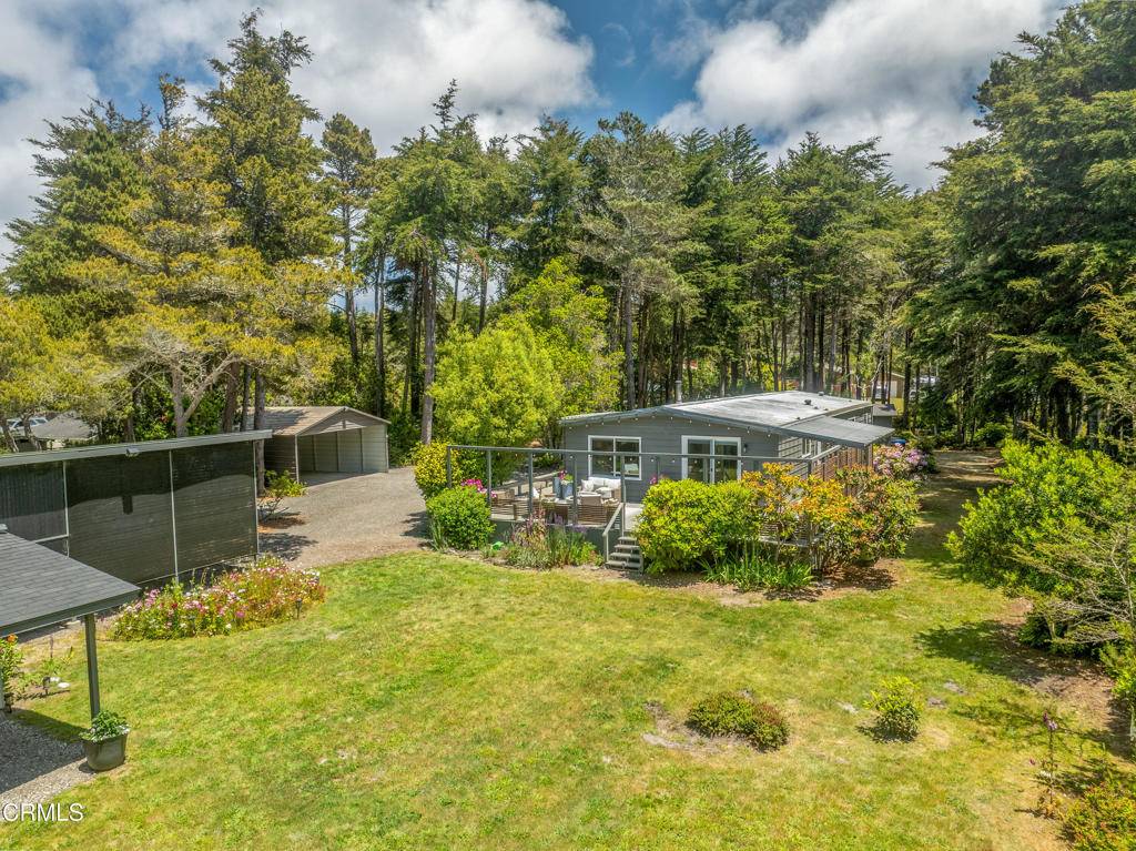 Fort Bragg, CA 95437,16541 Powers LN