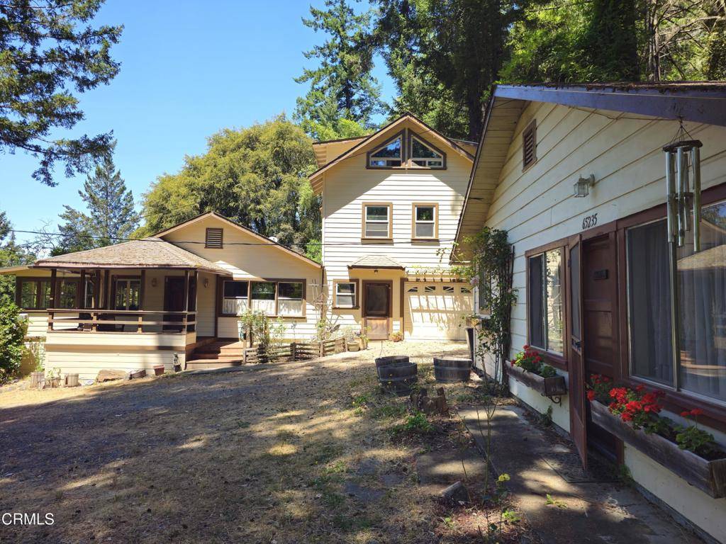 Leggett, CA 95585,65235 Hwy 271