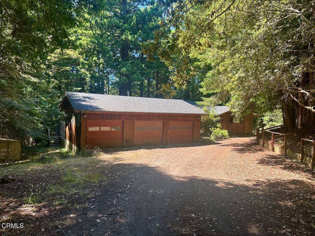 Little River, CA 95456,33182 Frog Pond RD