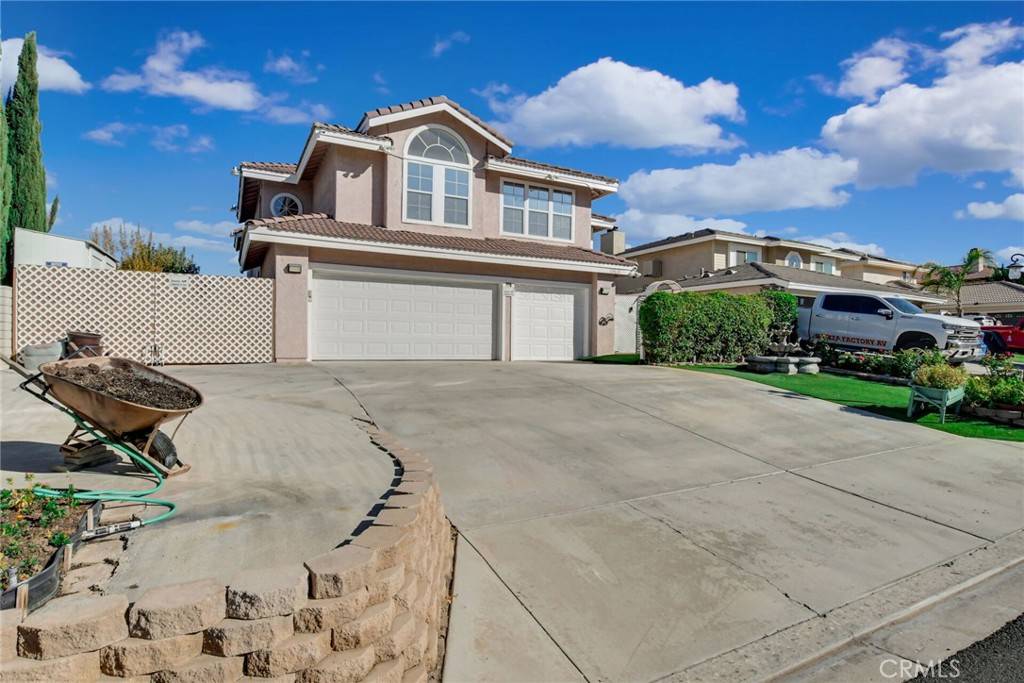 Victorville, CA 92395,13615 Sierra Vista DR
