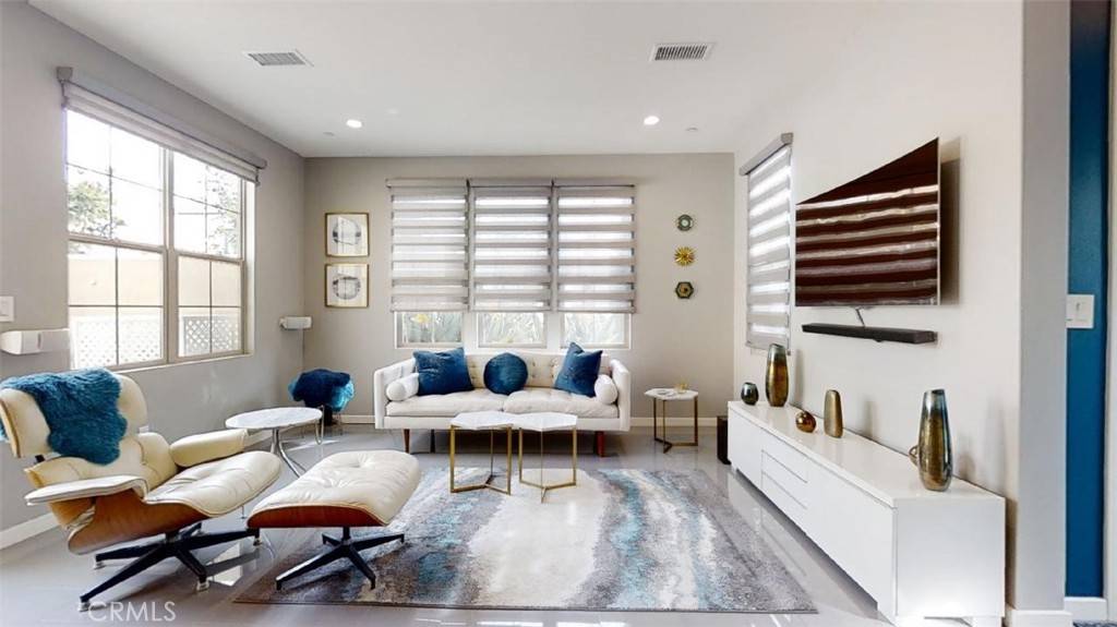 Irvine, CA 92618,201 Milky WAY