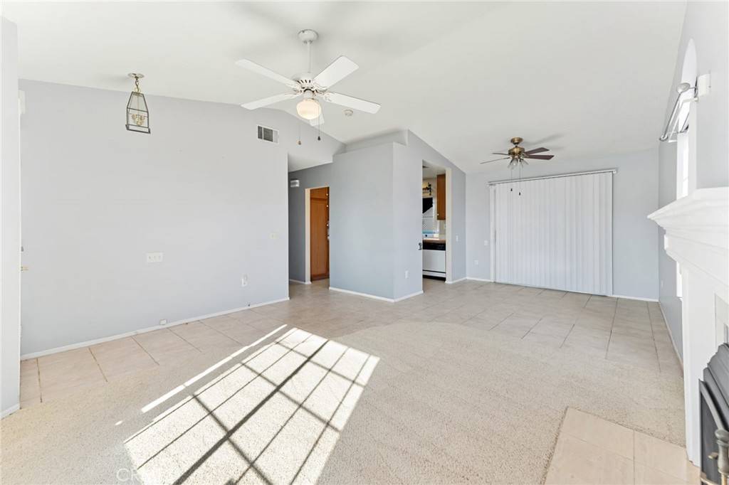 Victorville, CA 92395,12422 Highgate AVE