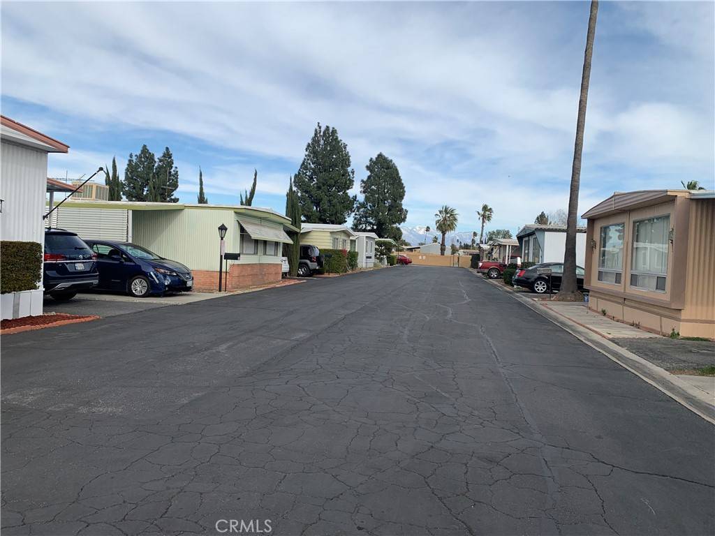 Rialto, CA 92376,1166 S Riverside AVE #38